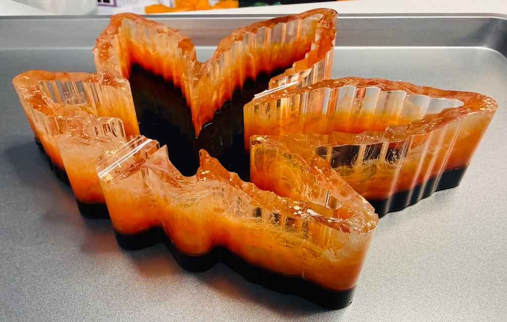 Black & Amber Cannabis Leaf Resin Ashtray | Catch-All Trinket Dish