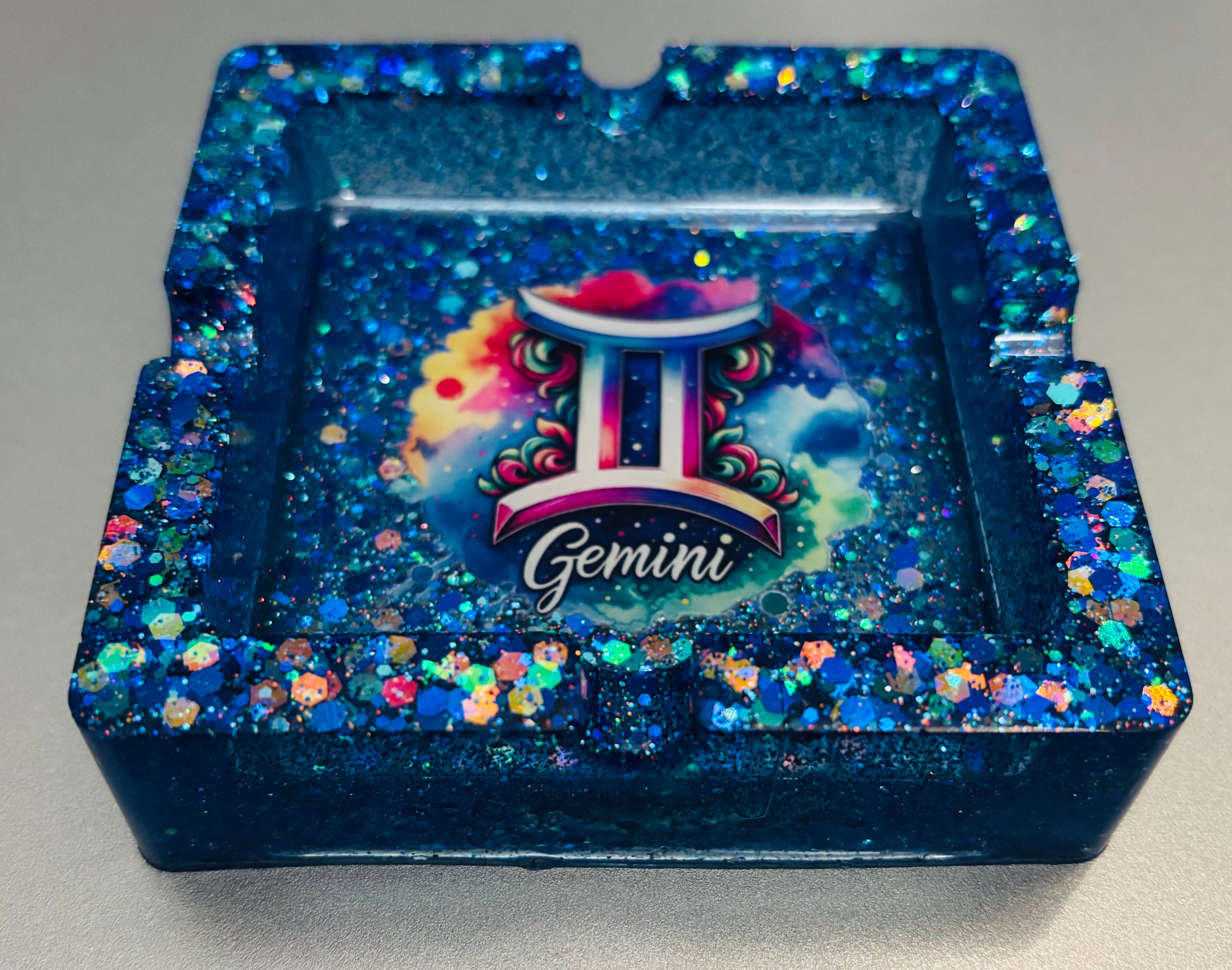 Zodiac Gemini Ashtray - Handmade Resin Zodiac Decor